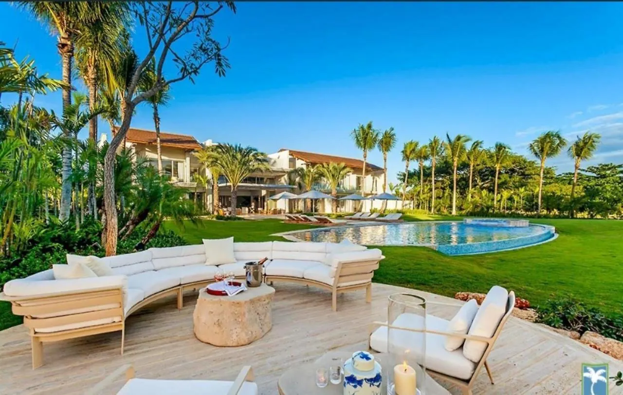 Costamar 10 Villa La Romana